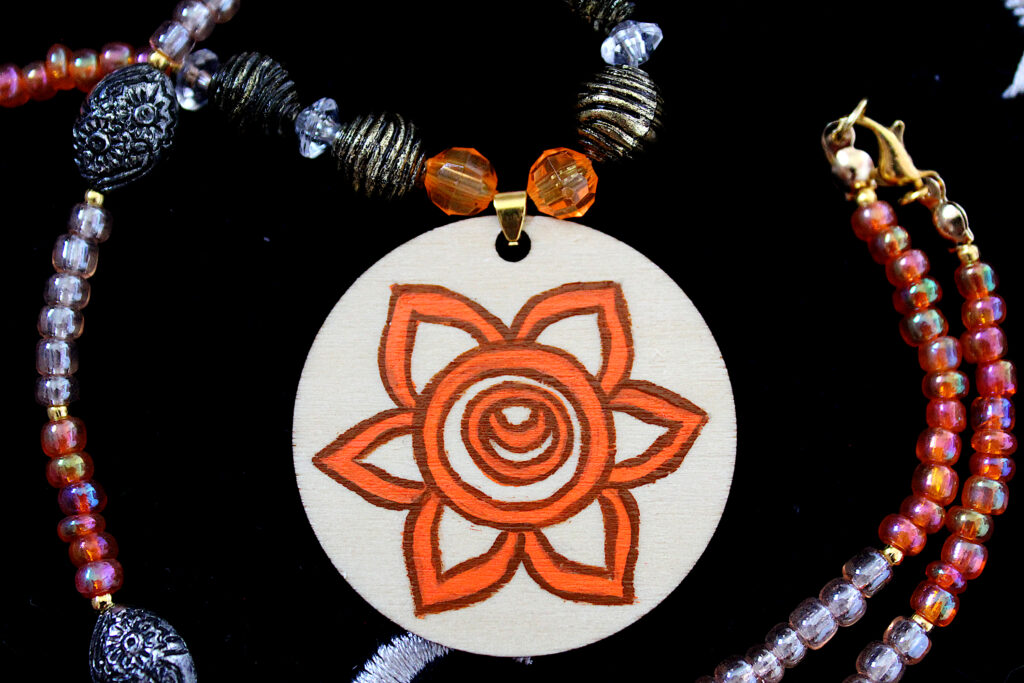 Collier Chakra Sacré